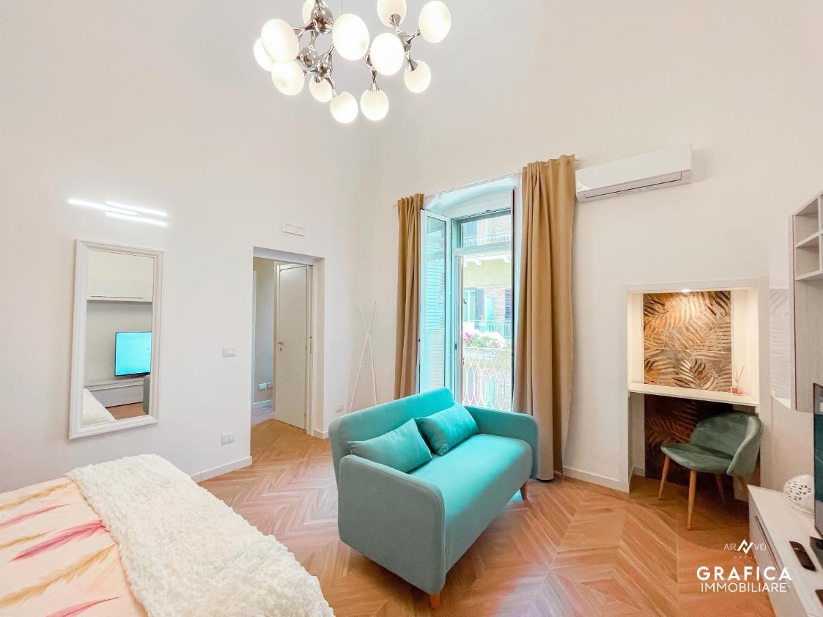 Ameli Home Luxury Apartment Tarent Zewnętrze zdjęcie