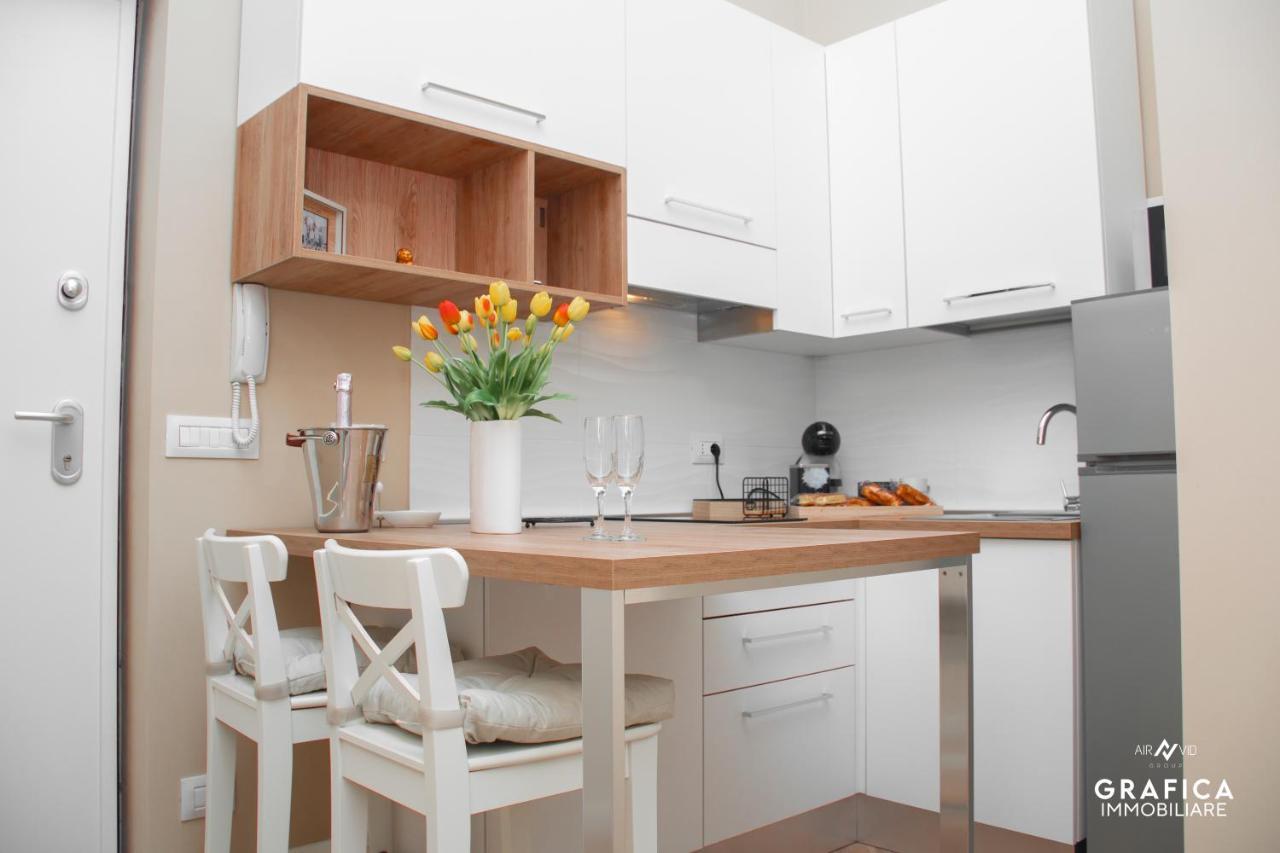 Ameli Home Luxury Apartment Tarent Zewnętrze zdjęcie