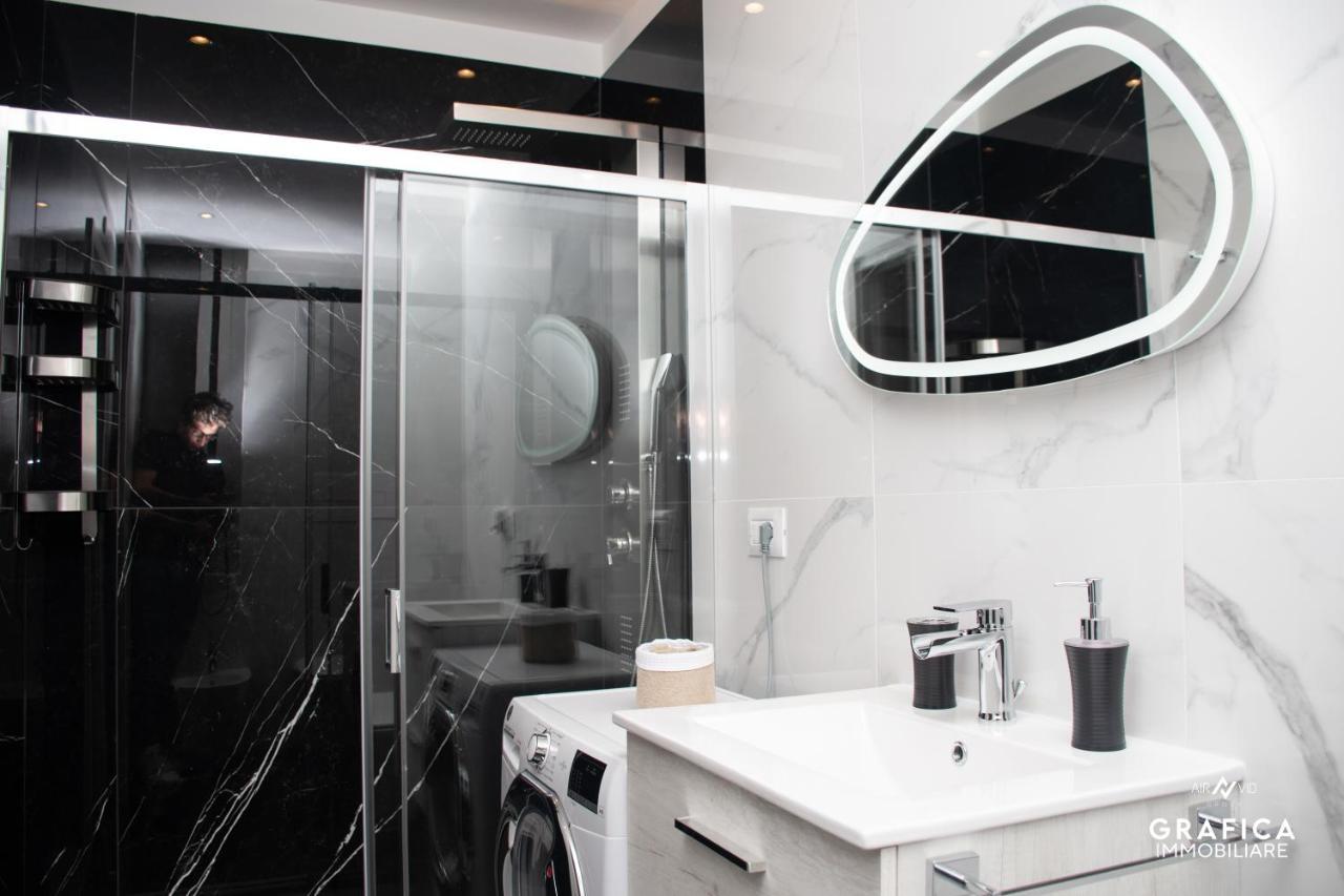 Ameli Home Luxury Apartment Tarent Zewnętrze zdjęcie