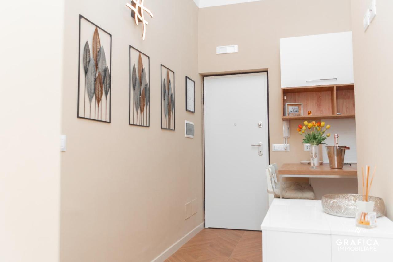 Ameli Home Luxury Apartment Tarent Zewnętrze zdjęcie